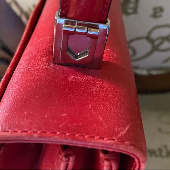 Vintage Salvatore Ferragamo red Italian leather handbag - Picture 5 of 16
